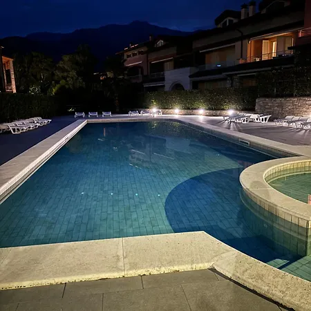 Apartamento Lario Village