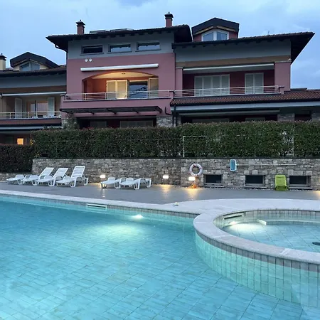 Apartamento Lario Village Colico